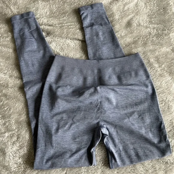 Alphalete amplify leggings - Picture 3 of 5